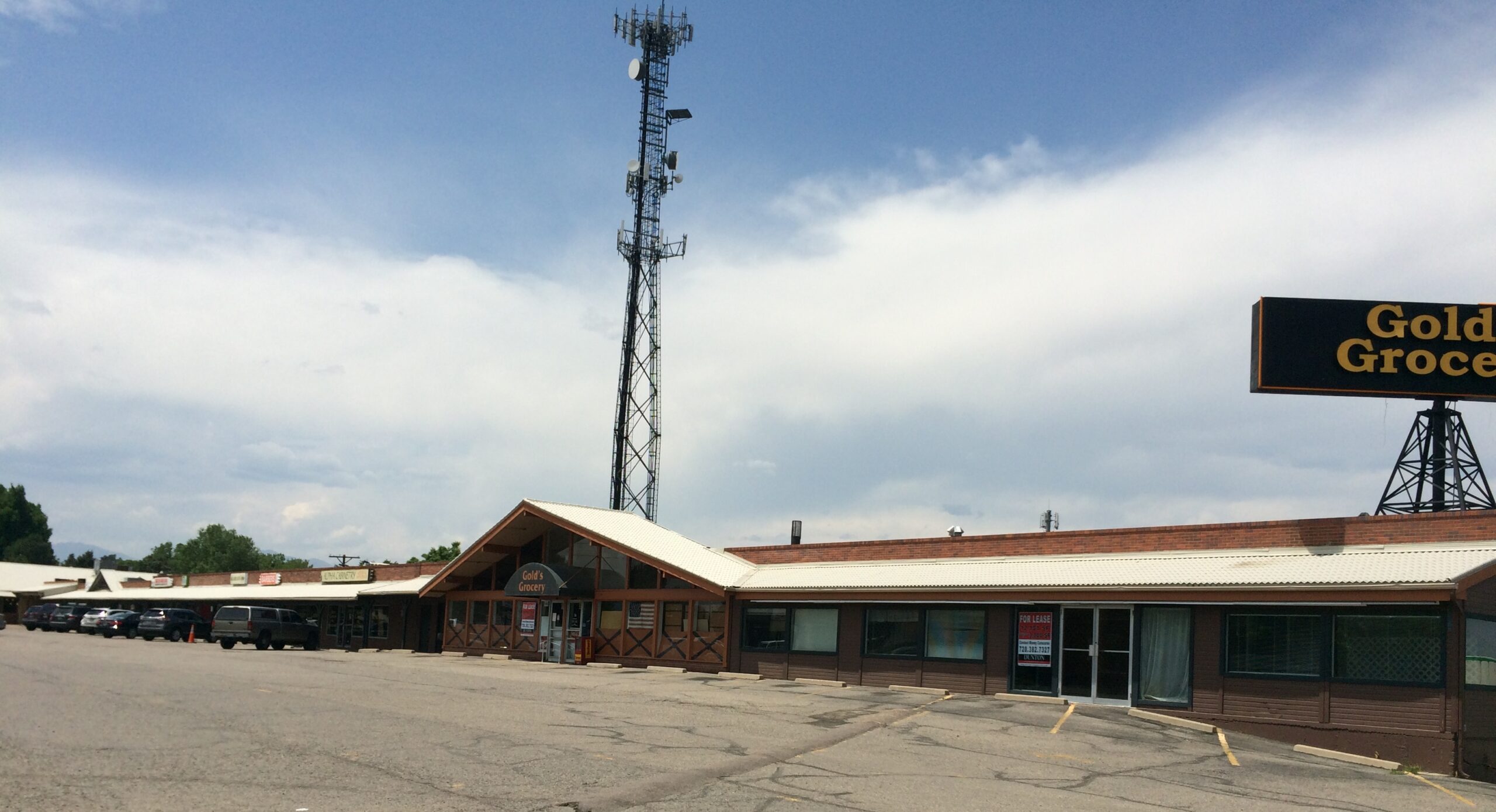 Historic Grocery Shopping center Eagle Business & Real Estate Brokers